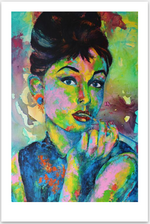 Lade das Bild in den Galerie-Viewer, Hochwertiger, Umweltfreundlicher Audrey Hepburn Kunstdruck von Kascho  Art.
